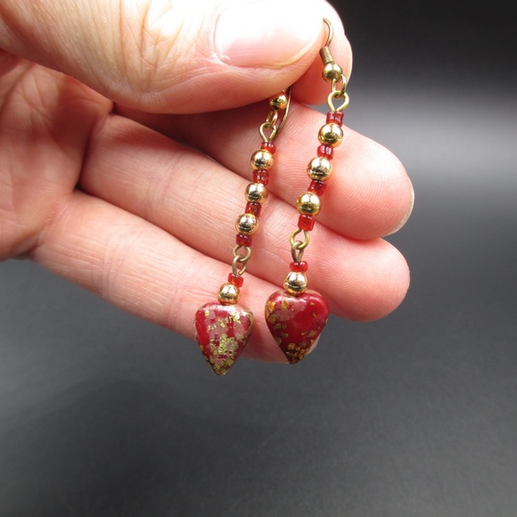Vintage Glittering Red Stone Heart Dangle Earrings - Picture 2 of 5